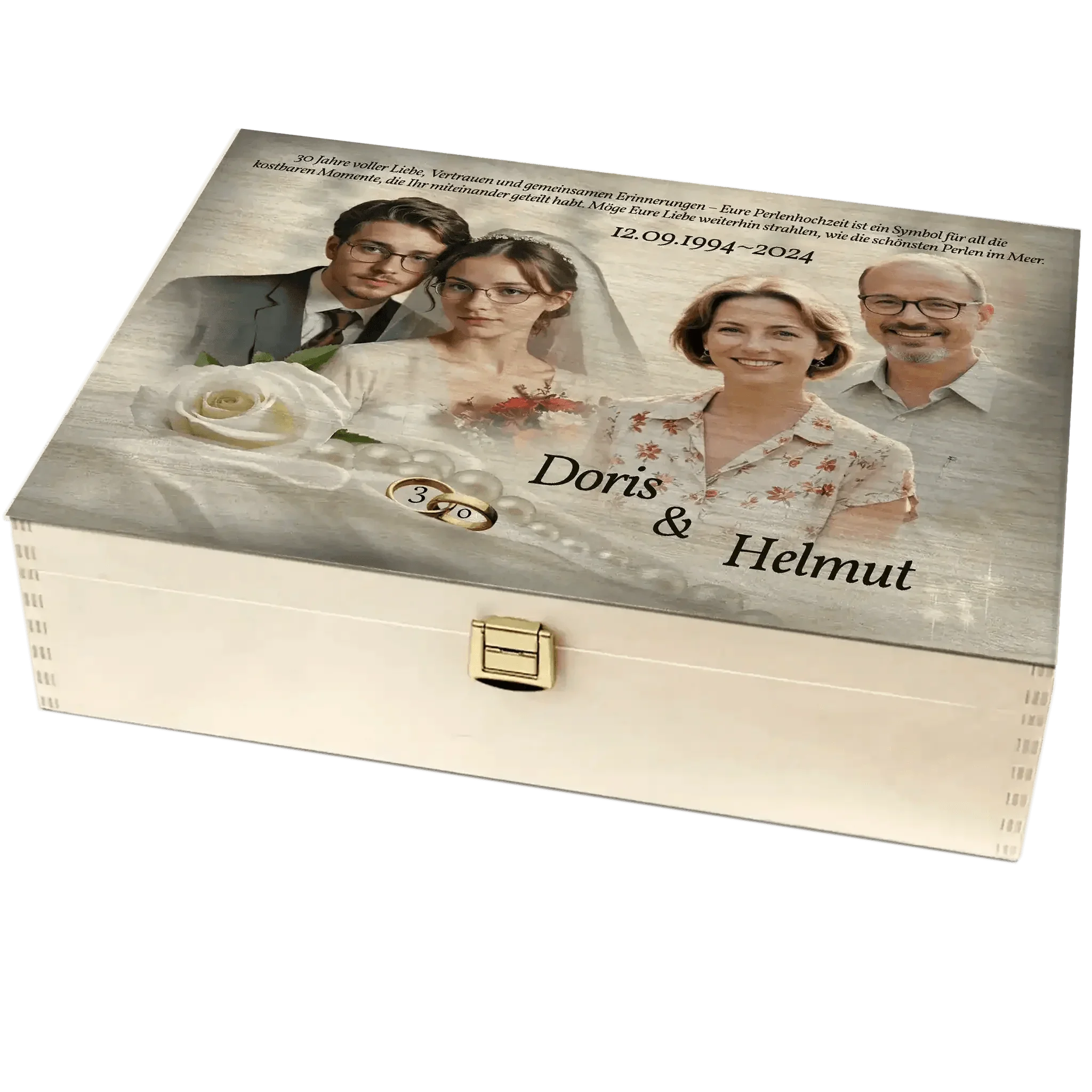 Personalisierte Holzbox zur Perlenhochzeit mit Foto von Paar, Perlenkette und Gravur Doris & Helmut