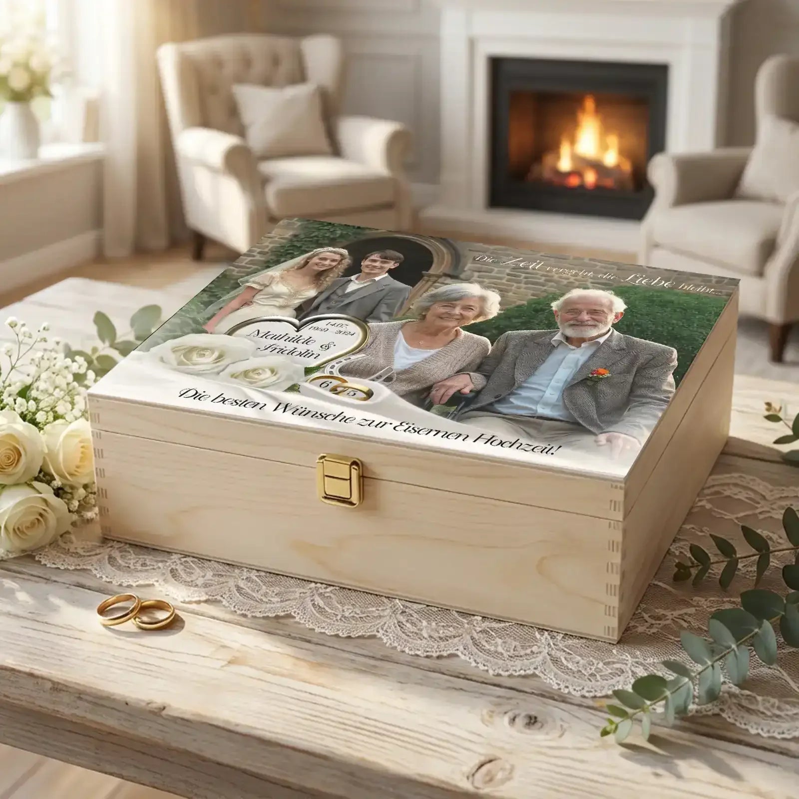 Geschenk zur Eisernen Hochzeit - personalisierte Holzbox mit Foto von damals und heute zum 65. Hochzeitstag. Mathilde und Fridolin