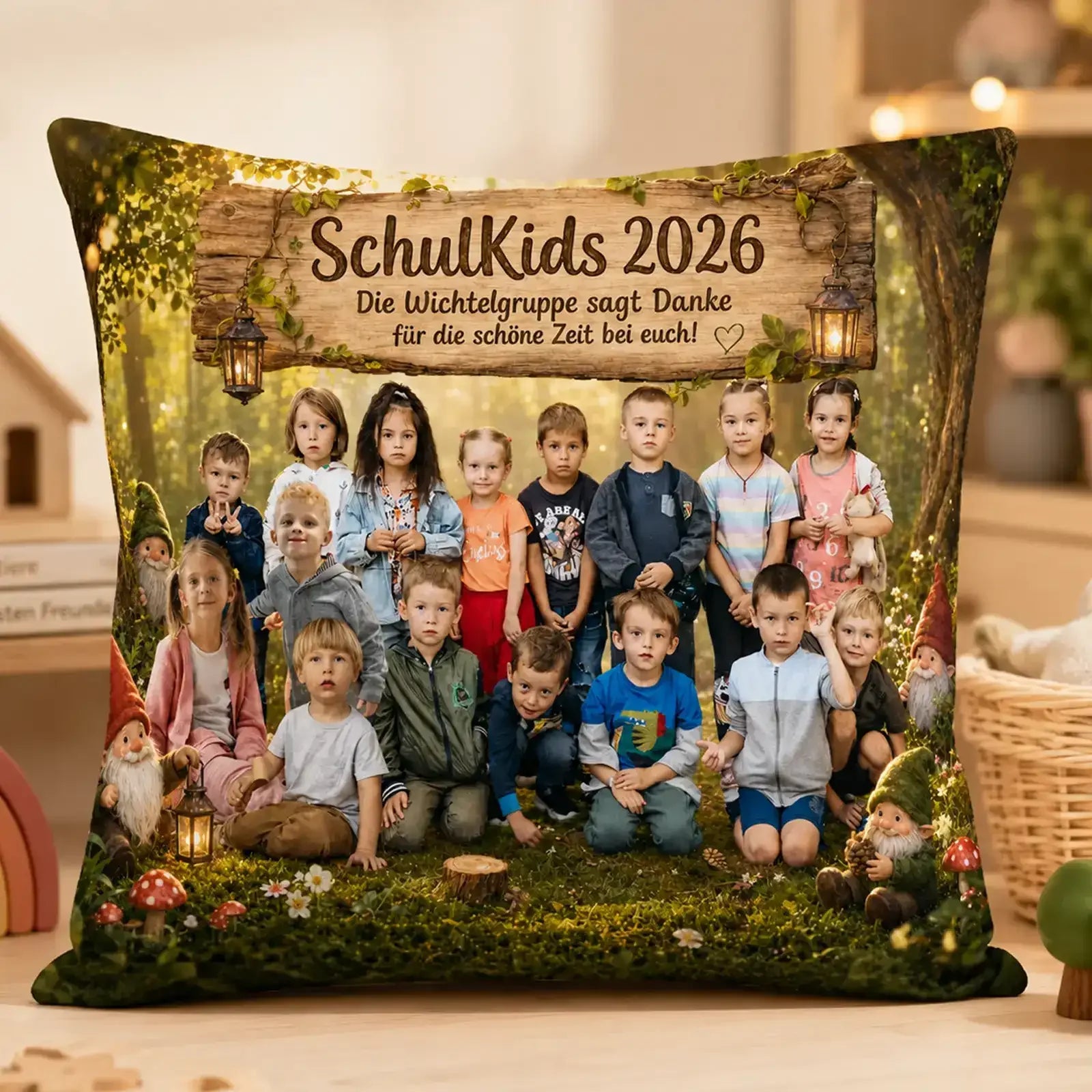 Geschenk zum Kindergarten-Abschied Als Abschiedsgeschenk für Erzieher und Erzieherin. Fotokissen mit Gruppenfoto und Namen der Vorschulkinder 2026