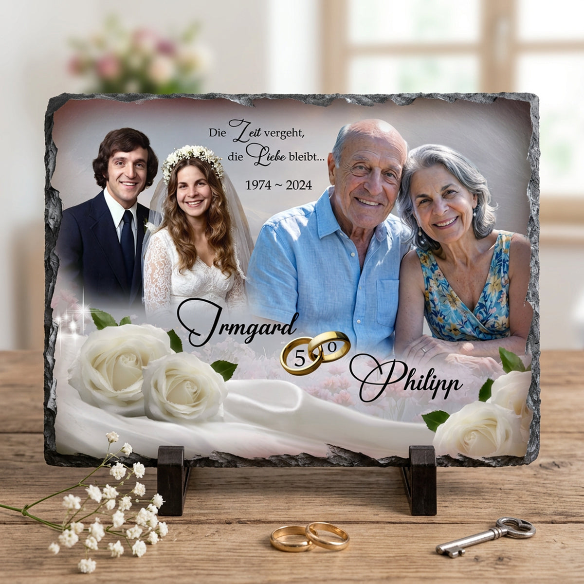 Personalisierte Schieferplatte zur Goldenen Hochzeit für Irmgard und Philipp mit Vorher-Nachher-Fotos, Ringen und Spruch, bedruckt auf echtem Naturschiefer mit Bruchkante und Standfüßen als Fotogeschenk zum 50. Jubiläum