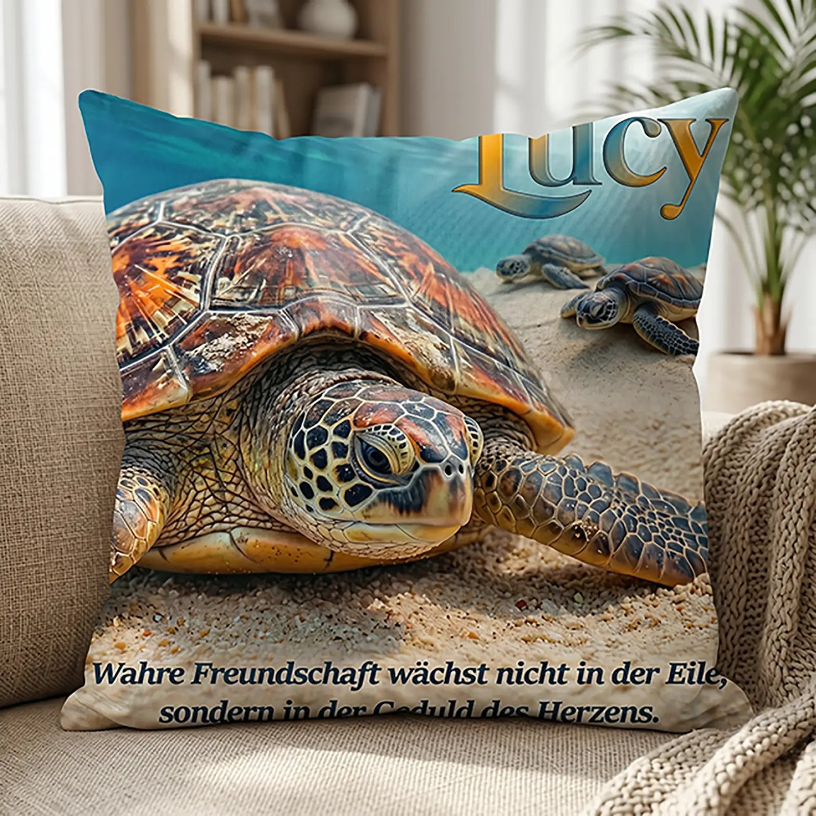 Personalisiertes Kissen mit Schildkröte Lucy, Tierfoto und Spruch als Geschenk für Tierfreunde