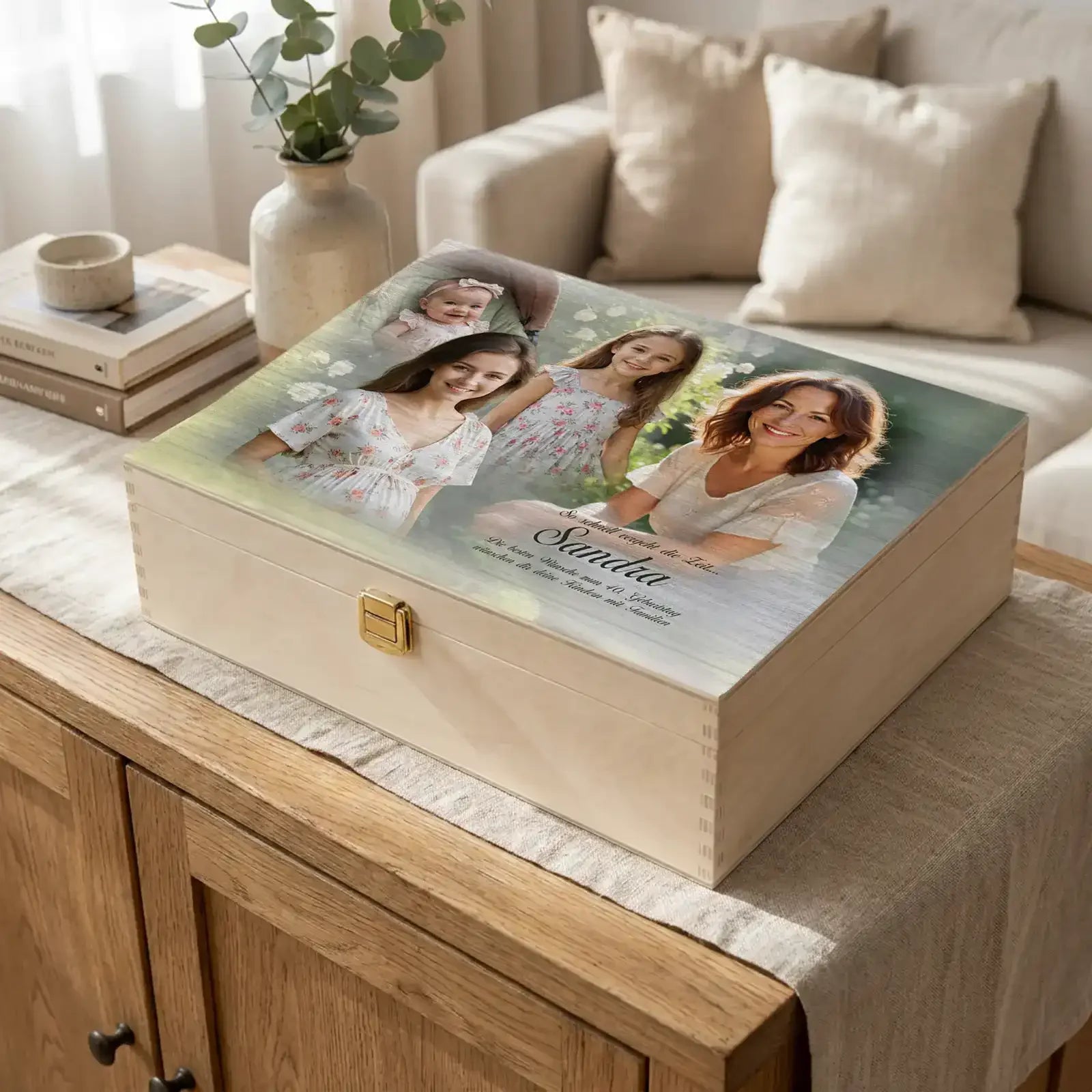 personalisierte Holzbox als hochwertiges Geschenk für alle Anlässe, mit Foto und Name individuell gestaltet