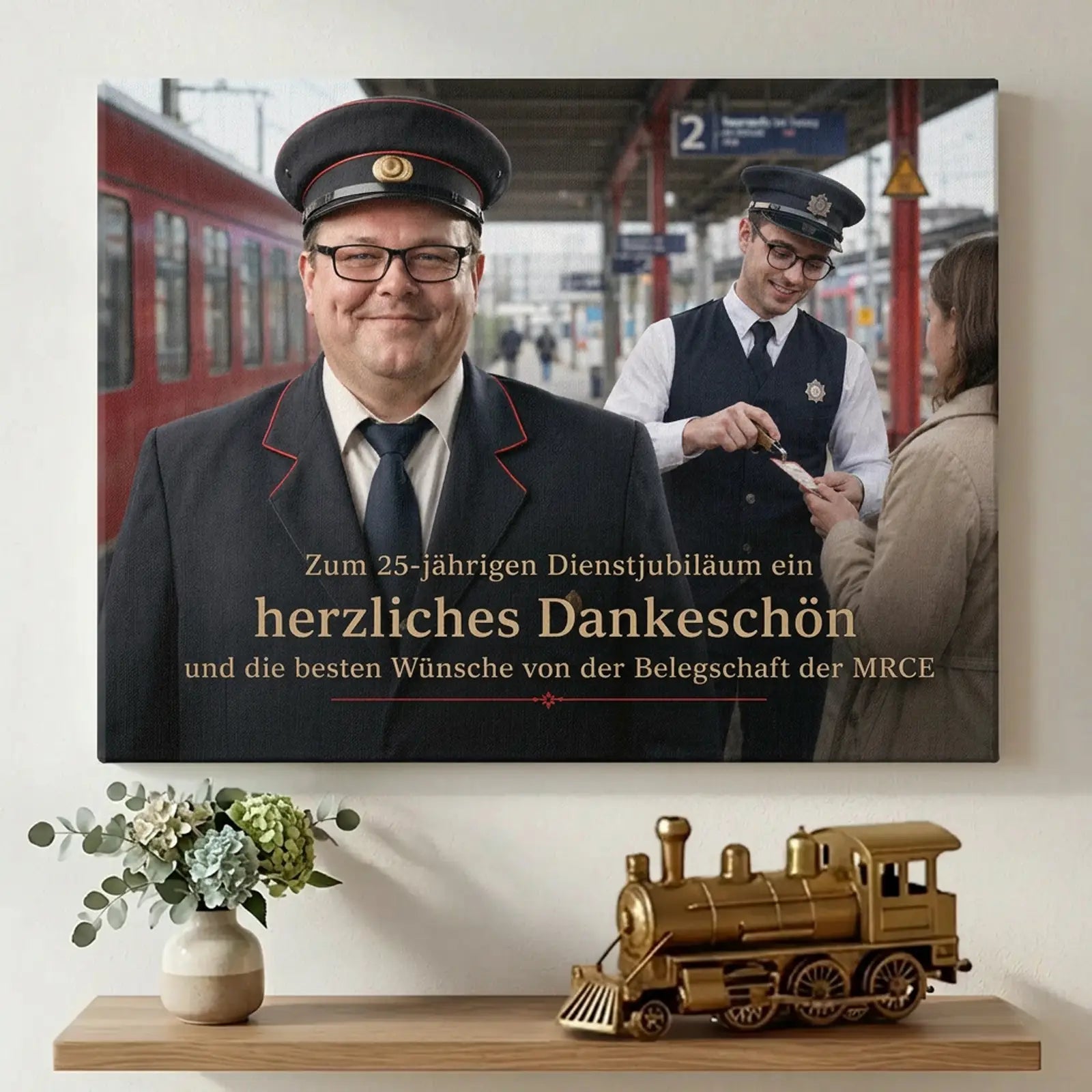 individuelles Leinwand-Geschenk mit Foto und Namen, hochwertig personalisiert zum Dienstjubiläum und als bleibende Erinnerung entworfen
