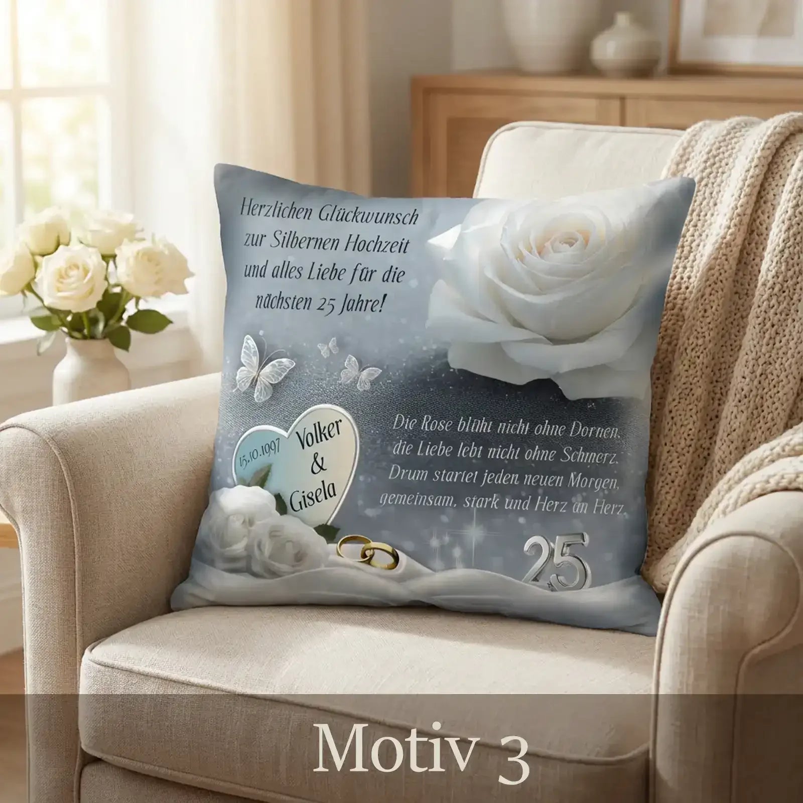 Exklusives Geschenk zum 25. Hochzeitstag. Kissen zur Silbernen Hochzeit individuell bedruckt mit Namen und Datum.