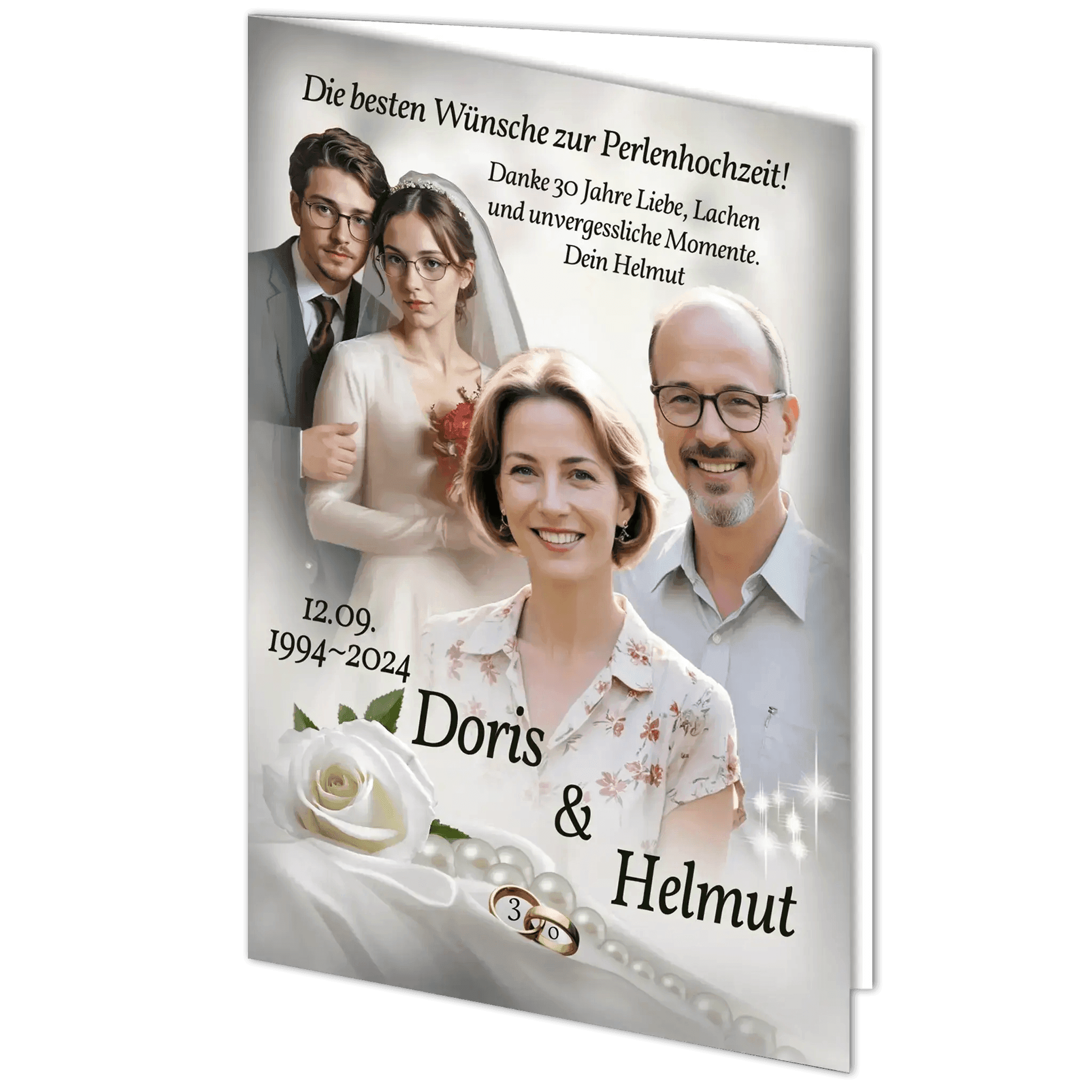 Personalisierte Grußkarte zur Perlenhochzeit mit Fotos vom jungen und alten Paar, Namen, Datum, Zitat, weiße Rose, Seidentuch, Perlenkette und verschlungenen Goldringen.