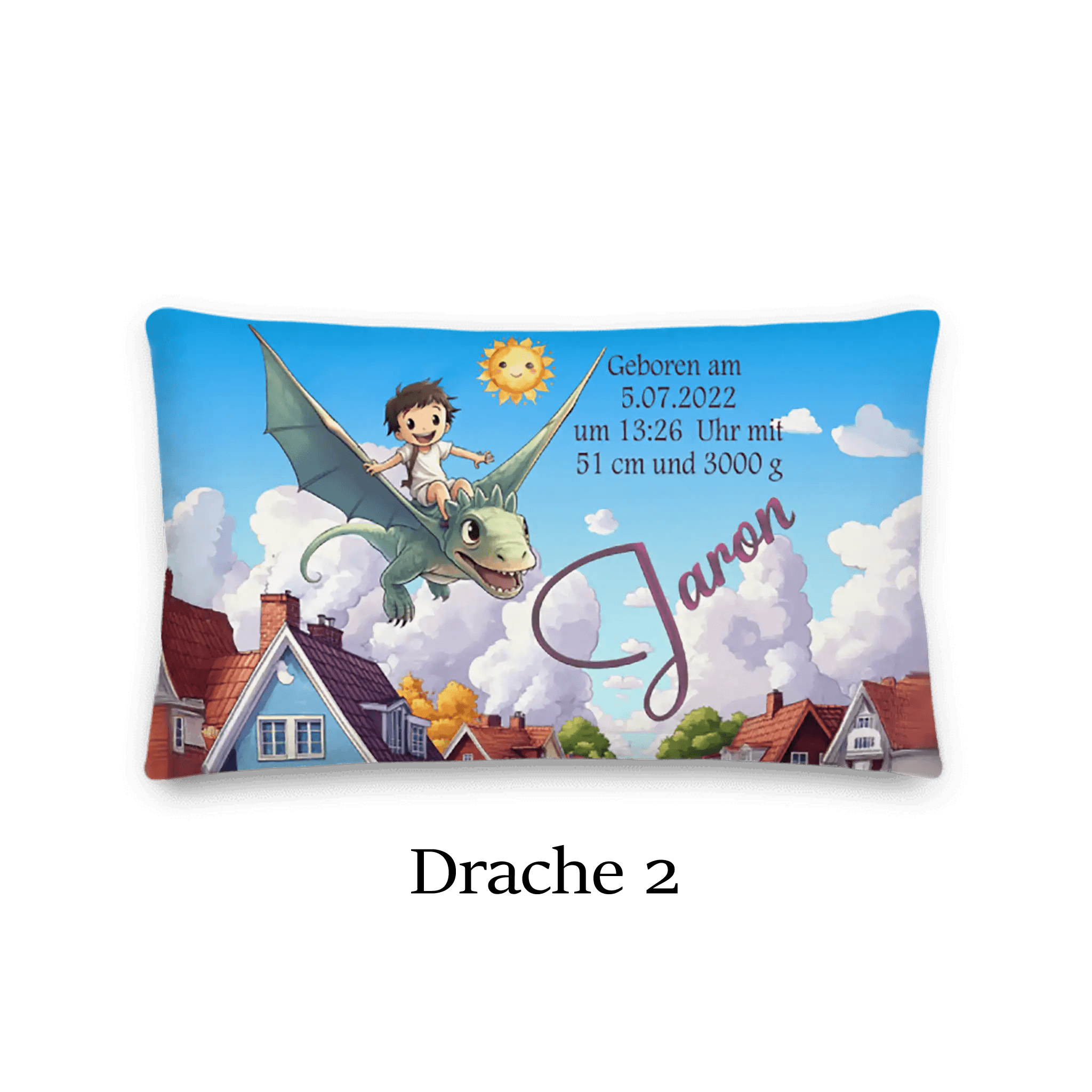 Kinderkissen mit Jungen auf grünem Drachen, bunte Häuser, Geburtsdaten, blauer Himmel