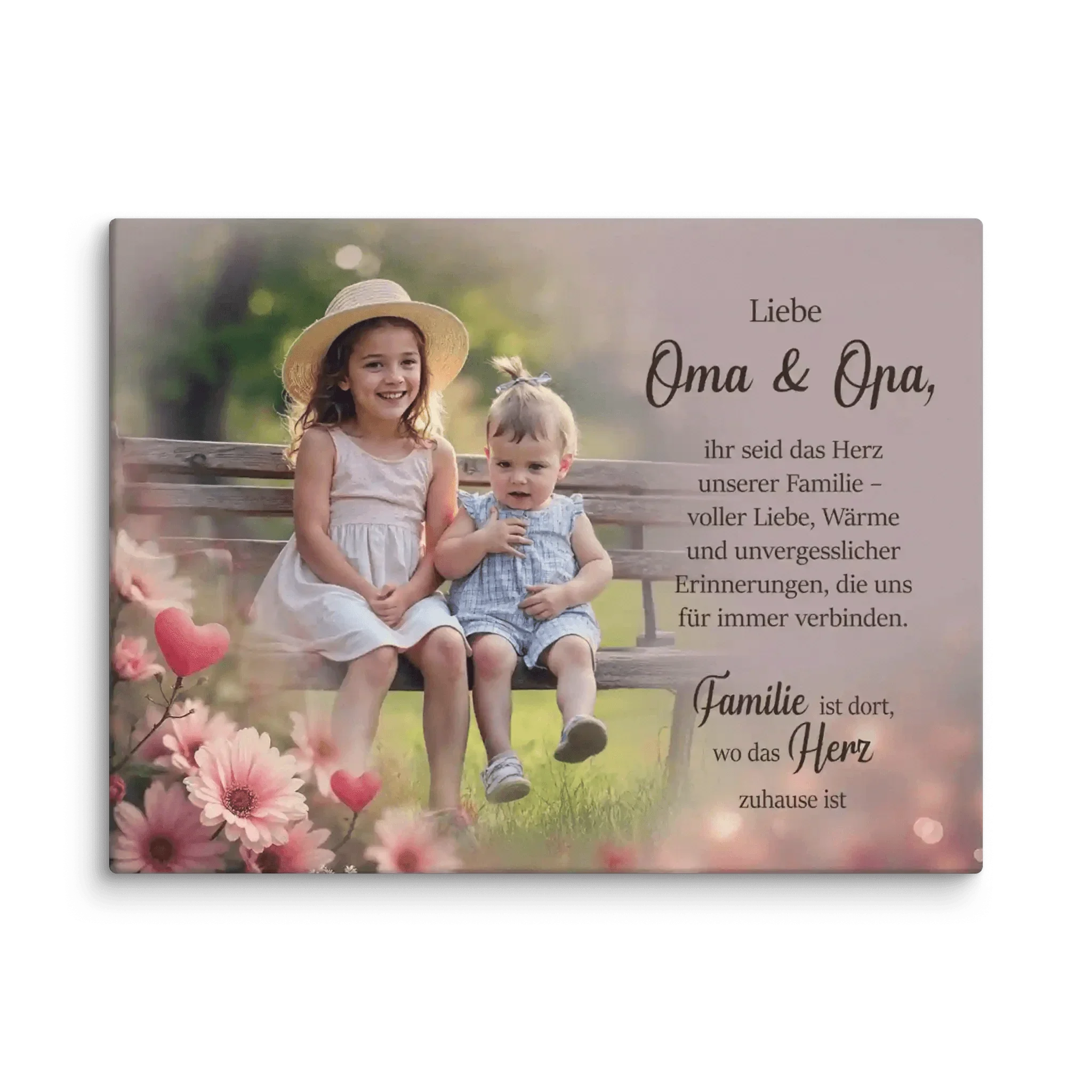 Zwei Kinder sitzen auf einer Bank, umgeben von rosa Blumen, Text für Oma und Opa, Familienbild Leinwand