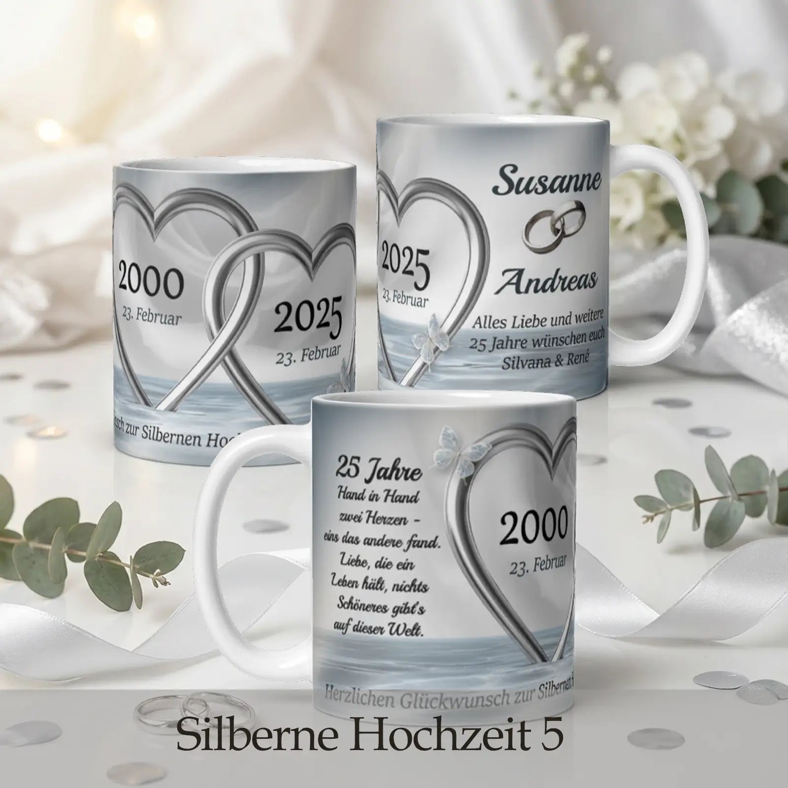 Tassen Silberhochzeit Motiv 5 mit silbernen Herzen, Jahreszahlen 2000-2025 und personalisiertem Text