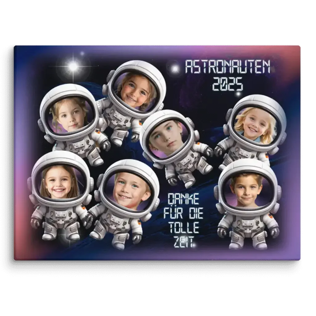 Leinwand mit sieben Kindern als Astronauten vor Weltraum, Text Astronauten 2025, Abschiedsgeschenk Kita