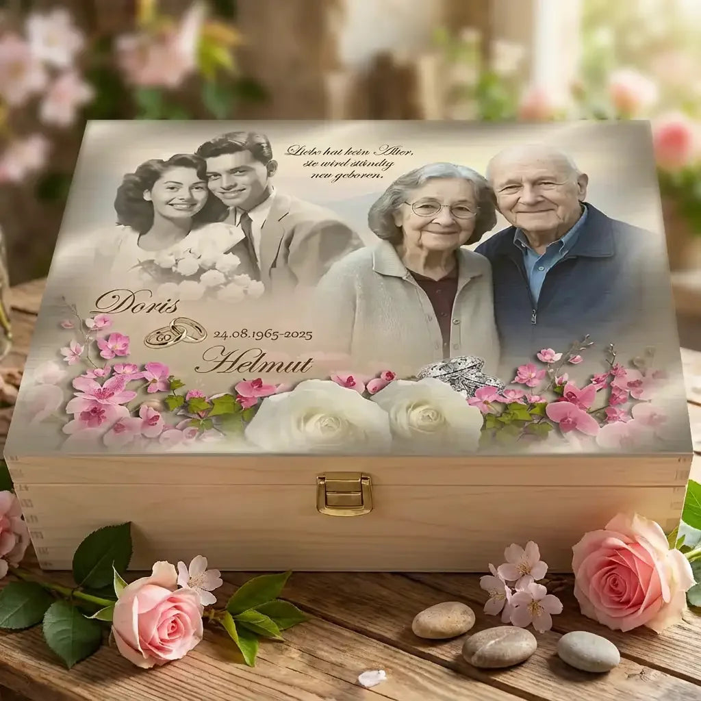 Blumiges Mockup zur Diamanthochzeit. Holzbox mit Fotos, Namen und Spruch