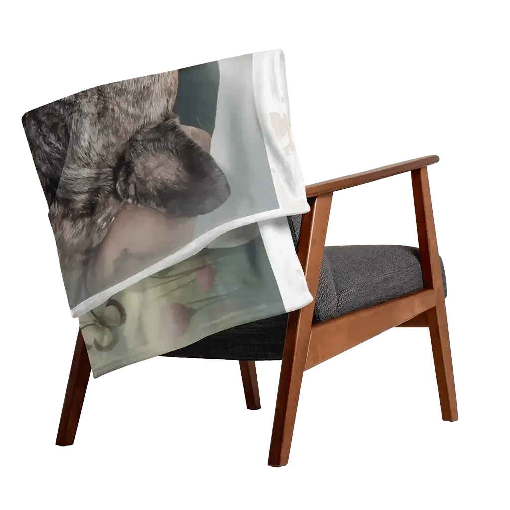 Fotodecke mit Haustiermotiv auf modernem Holzstuhl, Geschenk für Tierliebhaber