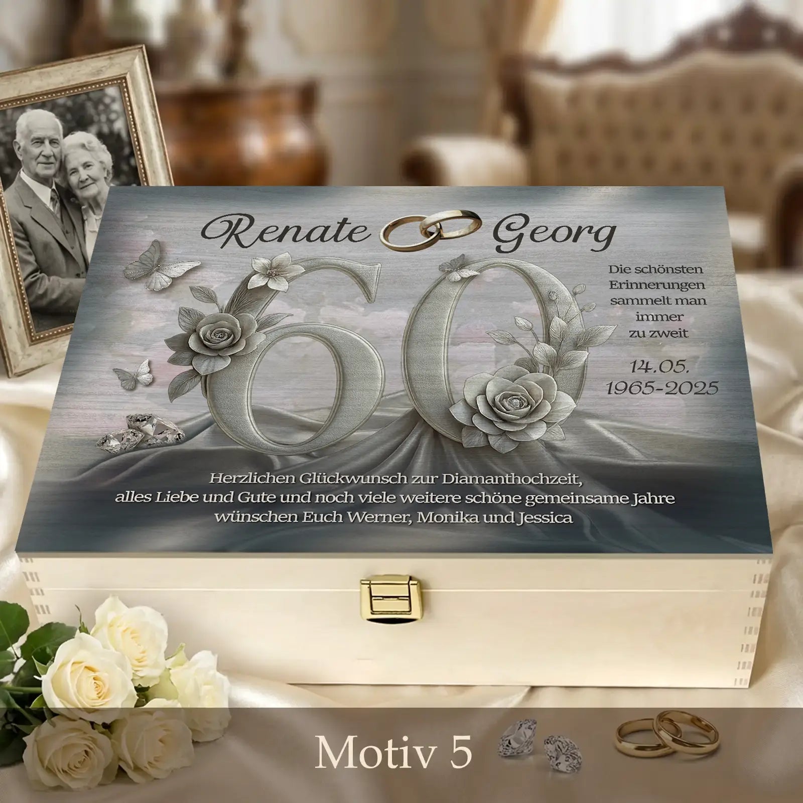 Personalisierte Holzbox als Geschenk zur Diamanthochzeit mit Blumen, Schmetterlingen und Text. Exklusives Geschenk zum 60. Hochzeitstag.