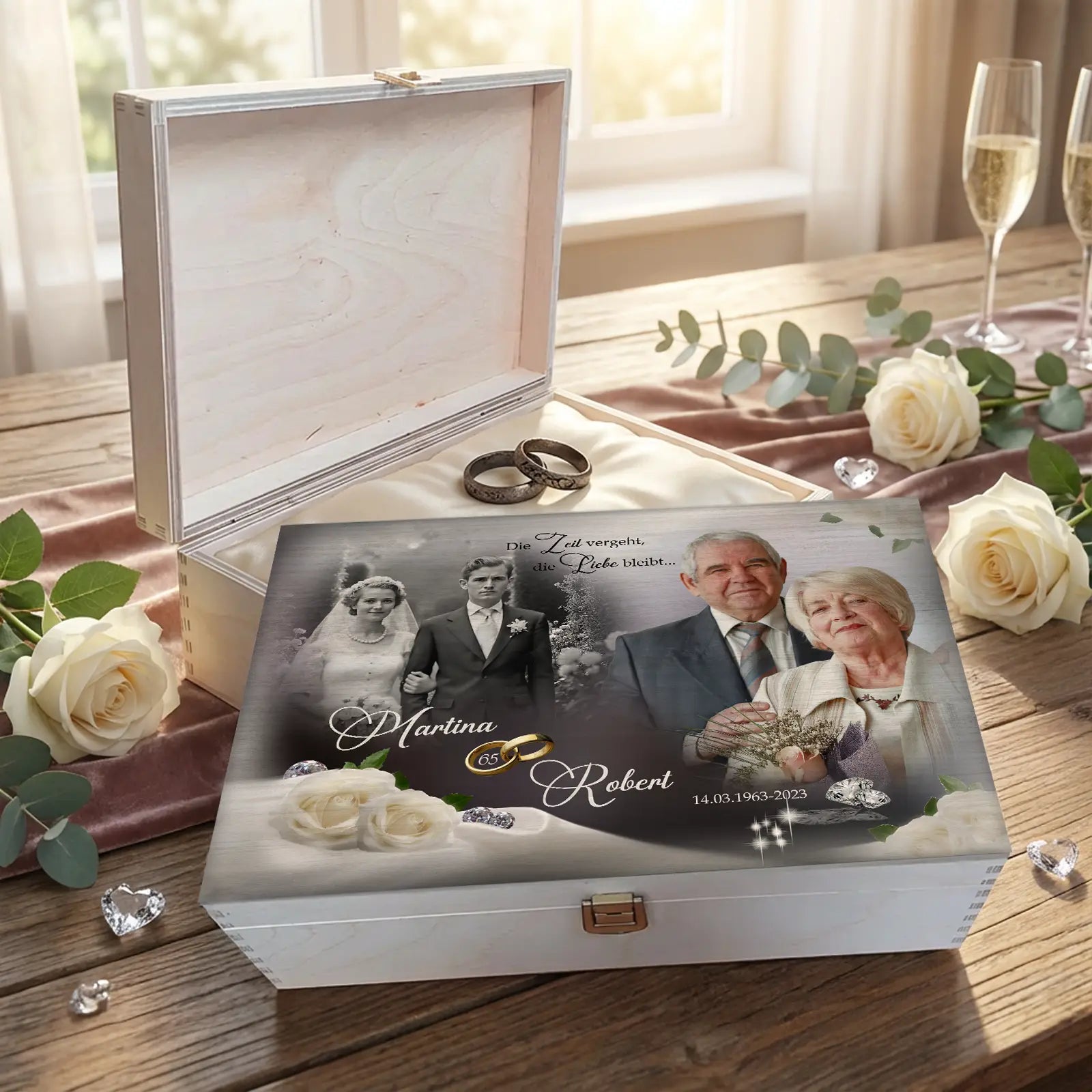 Geschenk zur Eisernen Hochzeit - personalisierte Holzbox mit Foto von damals und heute zum 65. Hochzeitstag. Martina und Robert
