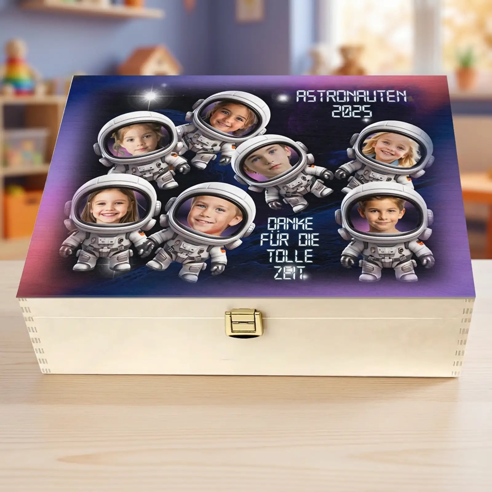 Personalisierte Geschenkbox mit Kinderfotos als Astronauten, Kindergarten Abschied, 2025