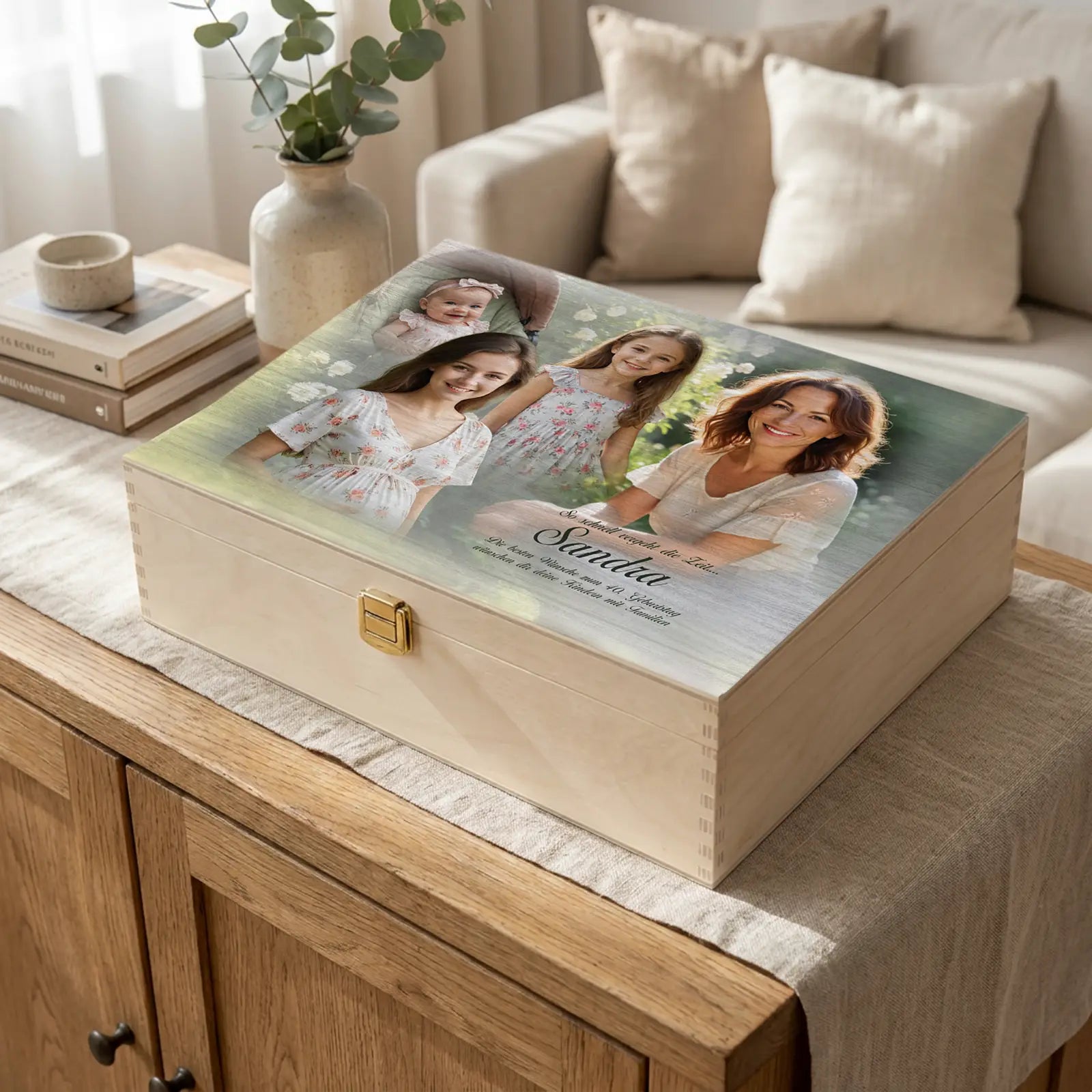 personalisierte Holzbox als hochwertiges Geschenk für alle Anlässe, mit Foto und Name individuell gestaltet