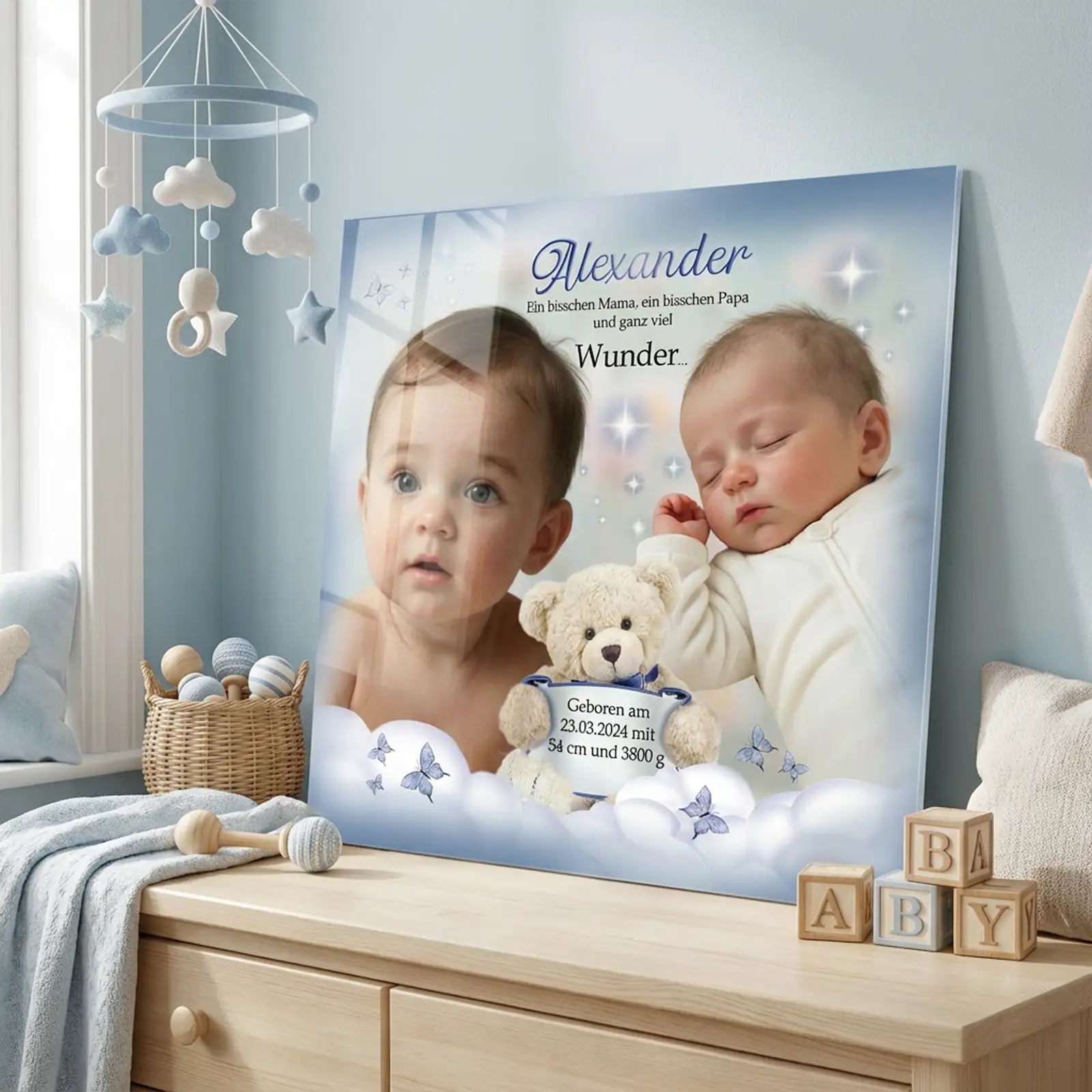 Acrylglasbild zur Geburt & Taufe – personalisiert mit Babyfoto und Namen Alexander