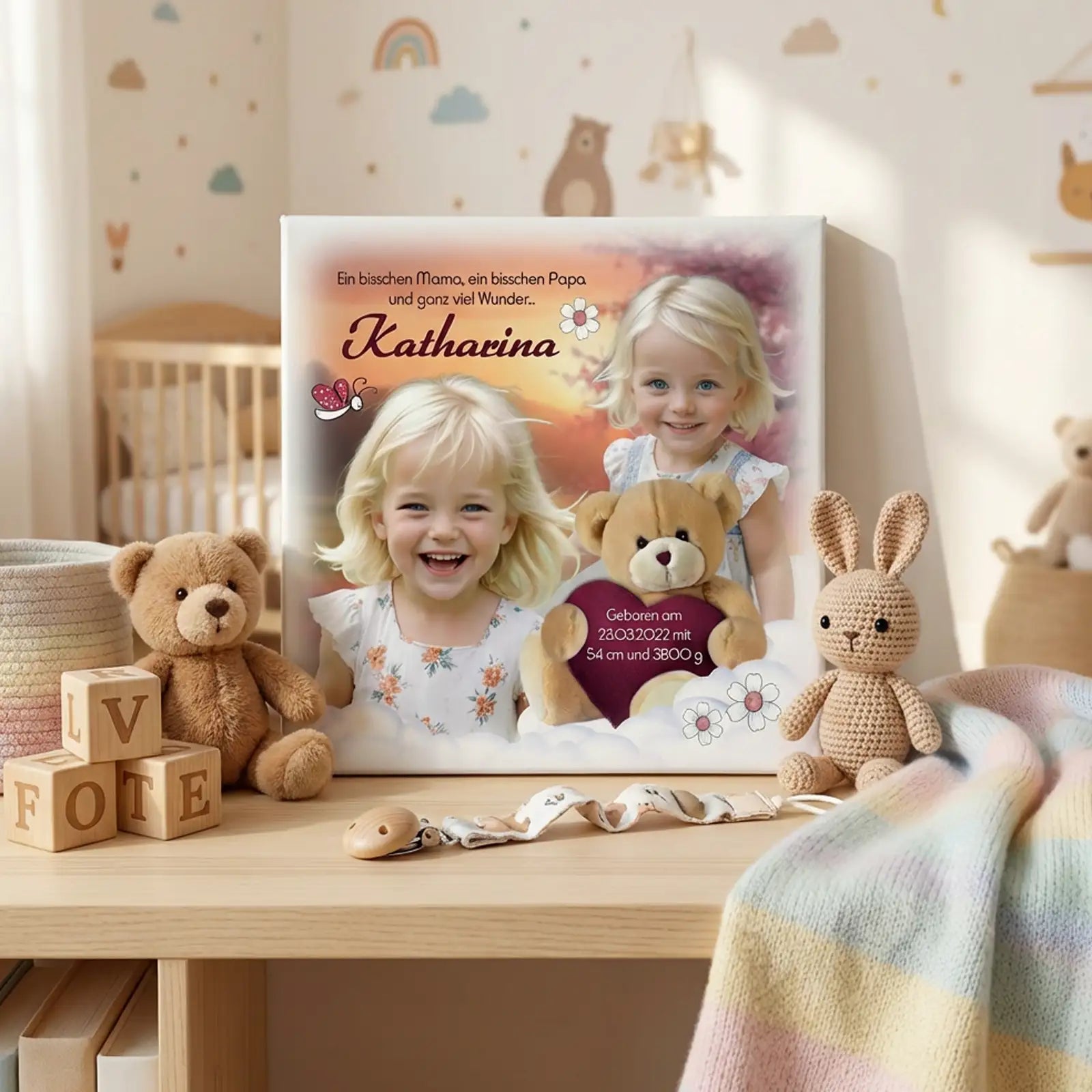 Personalisiertes Babybild Leinwand Katharina mit Geburtsdaten, zwei Babyfotos und Teddy, individuelles Geschenk zur Geburt im Kinderzimmer