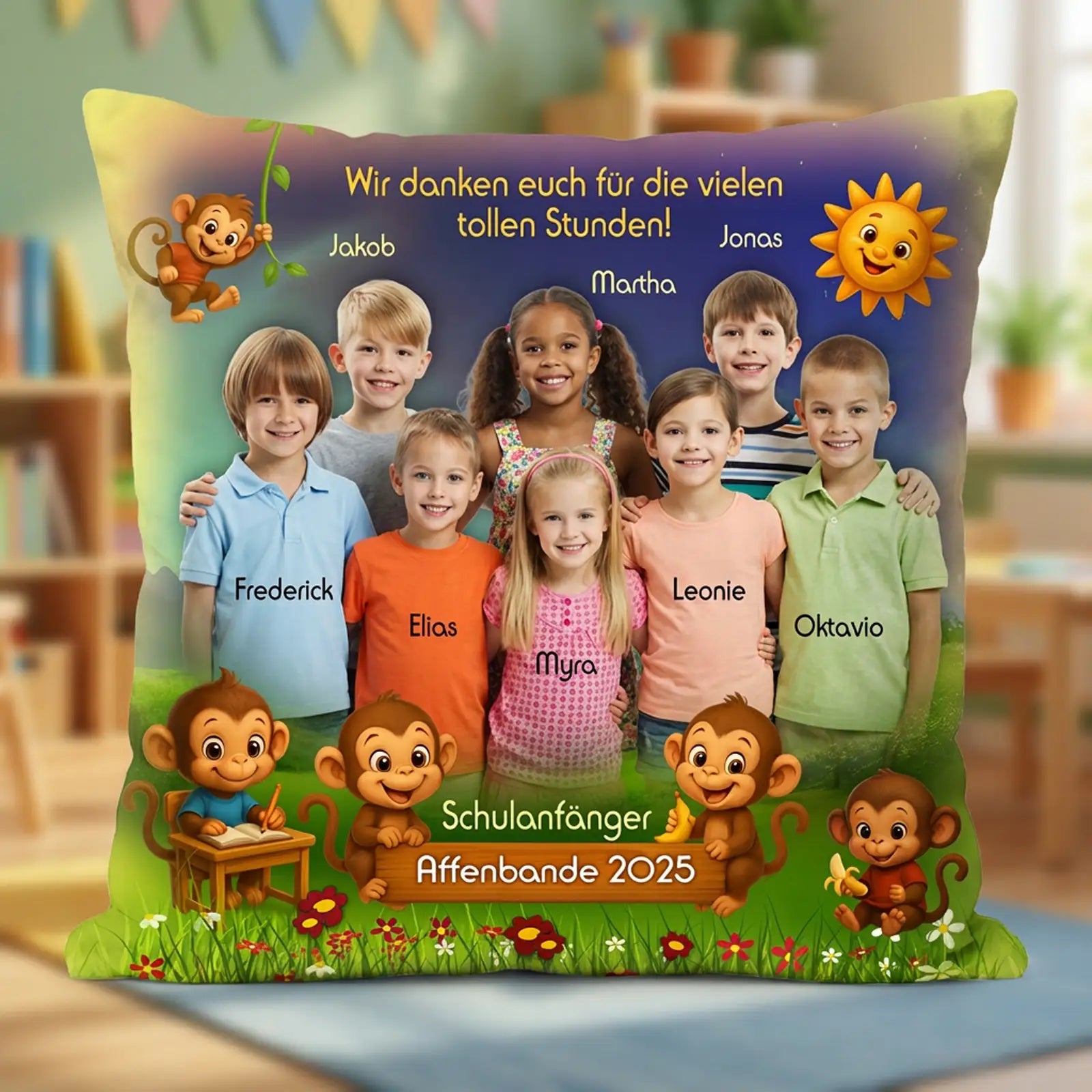 Personalisiertes Kindergartenkissen mit Gruppenfoto und Affen-Design – Abschied Geschenk 2025