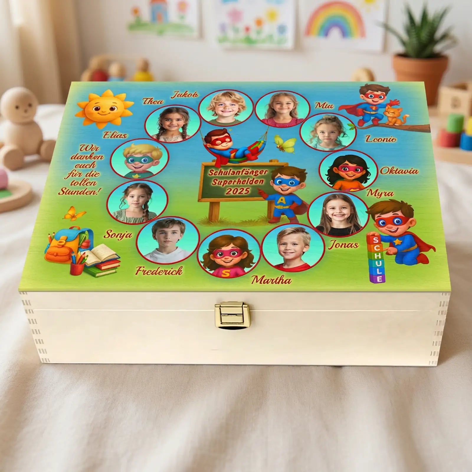 Personalisierte Fotogeschenk-Holzbox zur Einschulung mit Kinderfotos, Superhelden-Motiven und Namen, Kindergarten Abschied, My FotoGrafiX