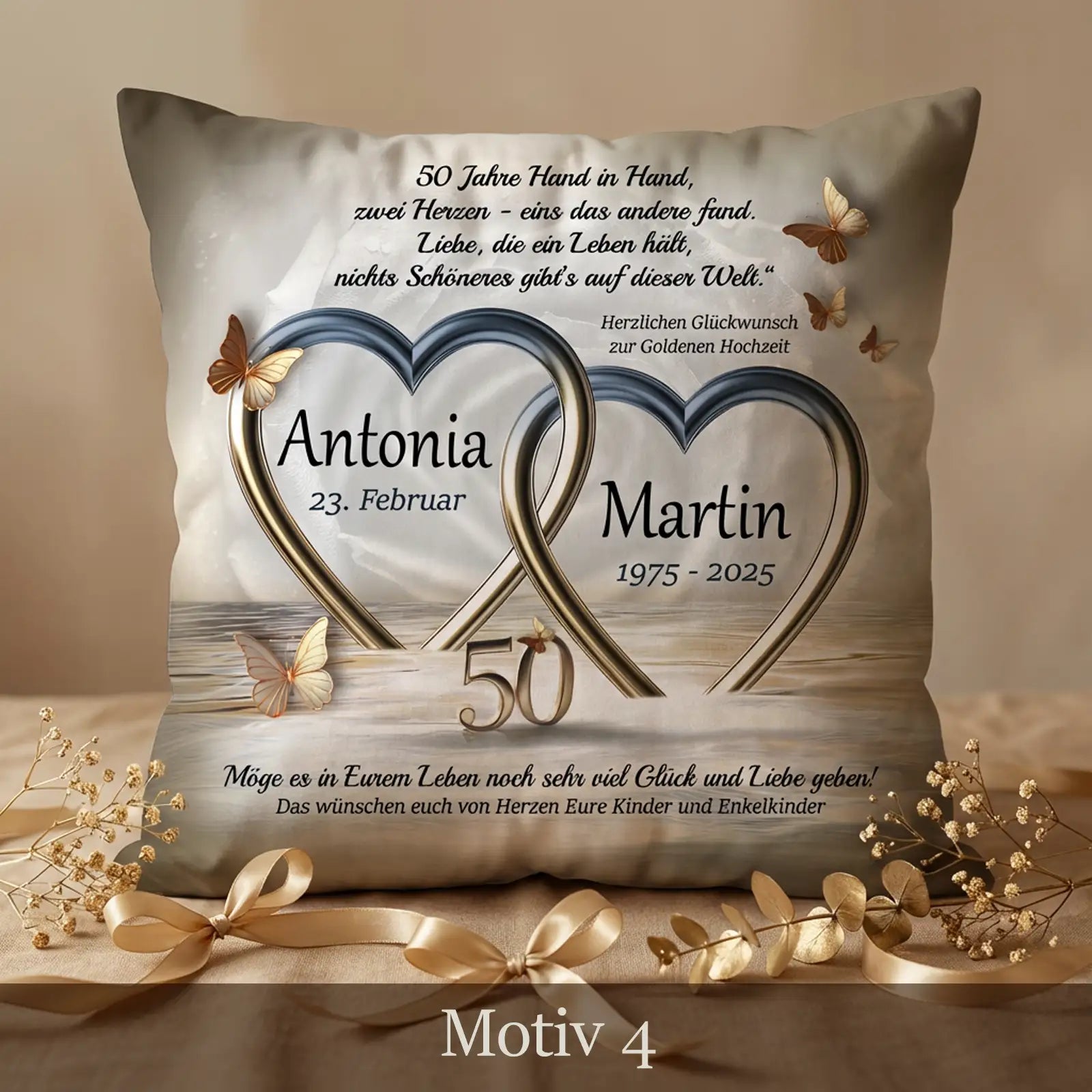 Dekokissen zur Goldenen Hochzeit mit zwei Herzen, Namen, Datum und Spruch in elegantem Stil, Motiv Heart of Fifty