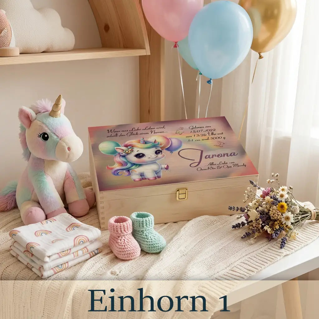 Personalisierte Holzbox Baby mit Einhorn-Motiv, Luftballons und Namen, Geschenk zur Geburt