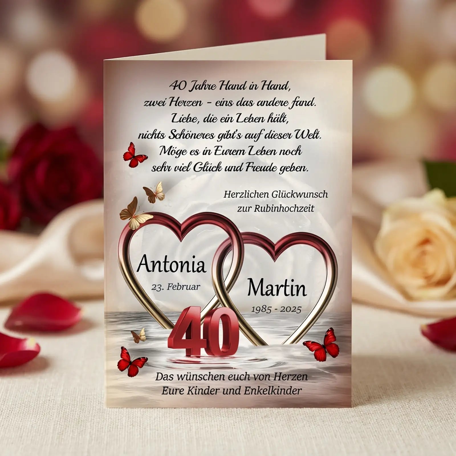 Rubinhochzeit Karte mit zwei roten Herzen, Schmetterlingen und Zahl 40